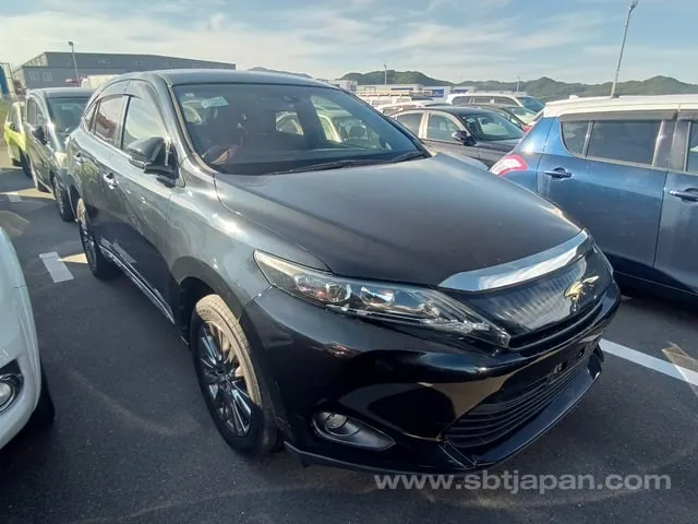 Toyota Haarrier Premium