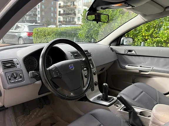 Volvo V50 2004 photo 5