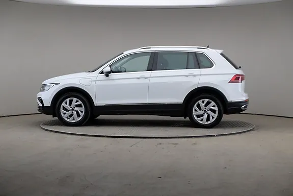 Volkswagen Tiguan 2024 photo 4
