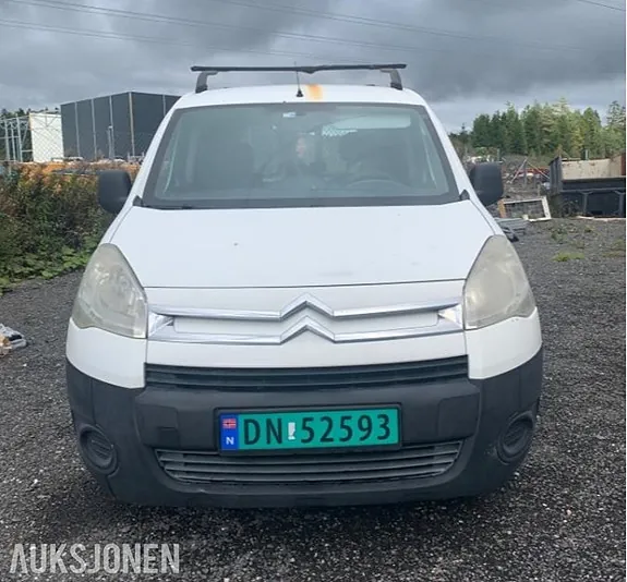 Citroen Berlingo 2010 photo 2