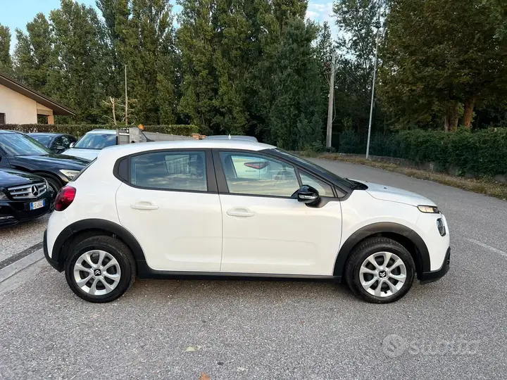 Citroen C3 2023 photo 2