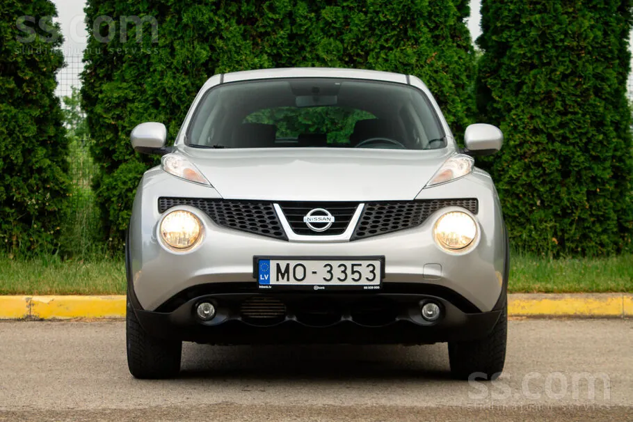 Nissan Juke 2013 photo 2