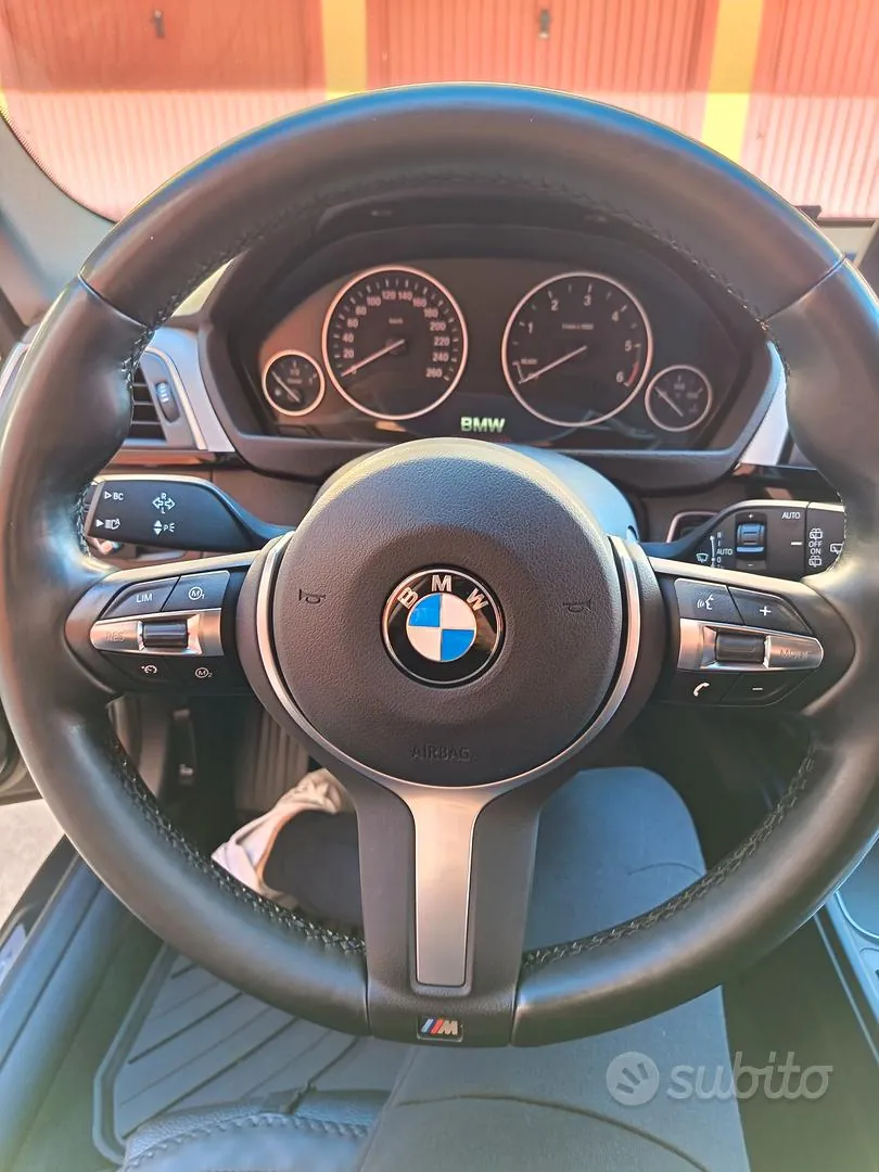 BMW 316D 2018 photo 2