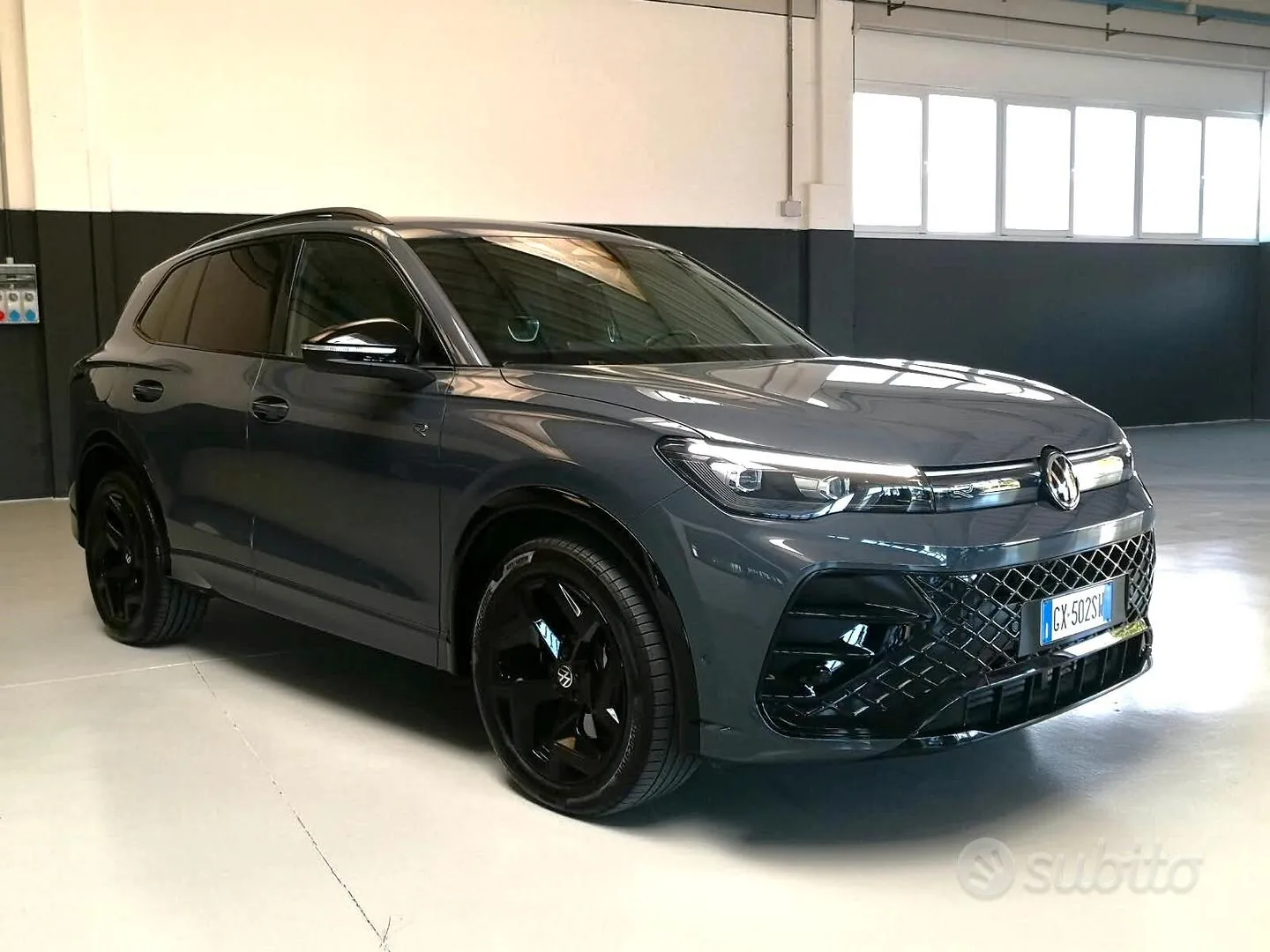 Volkswagen Tiguan 2024 photo 3