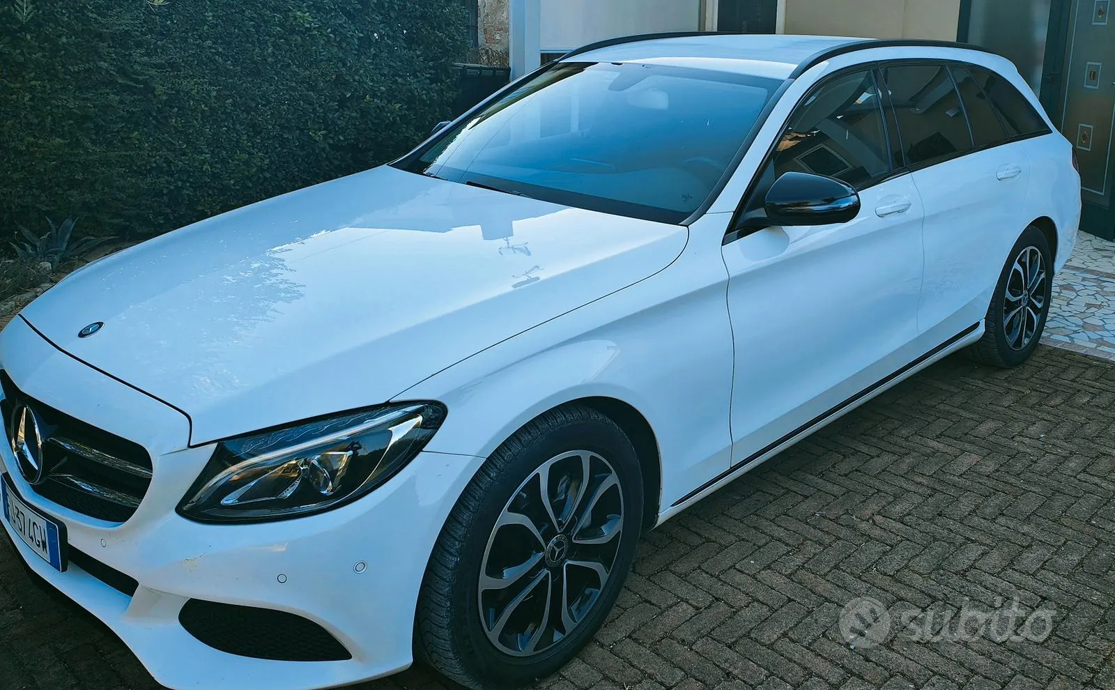 Mercedes-Benz C-Class 2017 photo 3