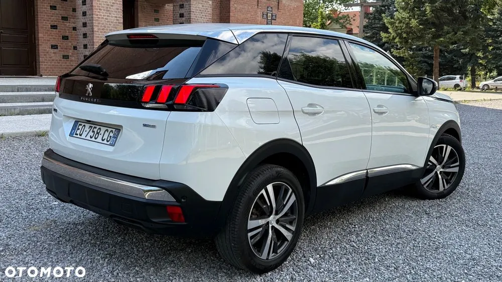 Peugeot 3008 2017 photo 3