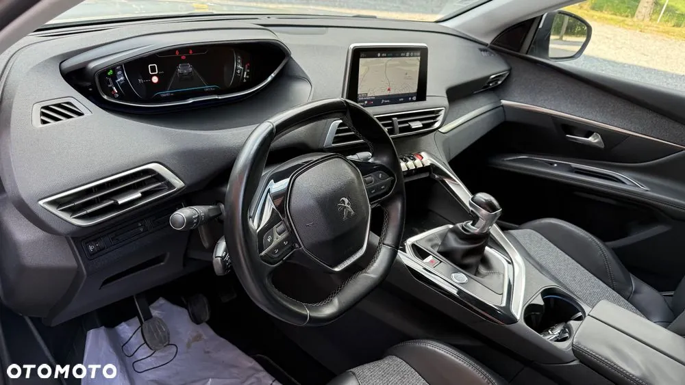 Peugeot 3008 2017 photo 5
