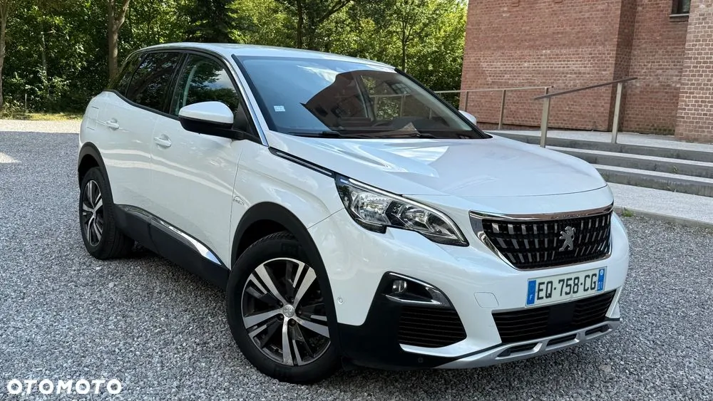 Peugeot 3008 2017 photo 2