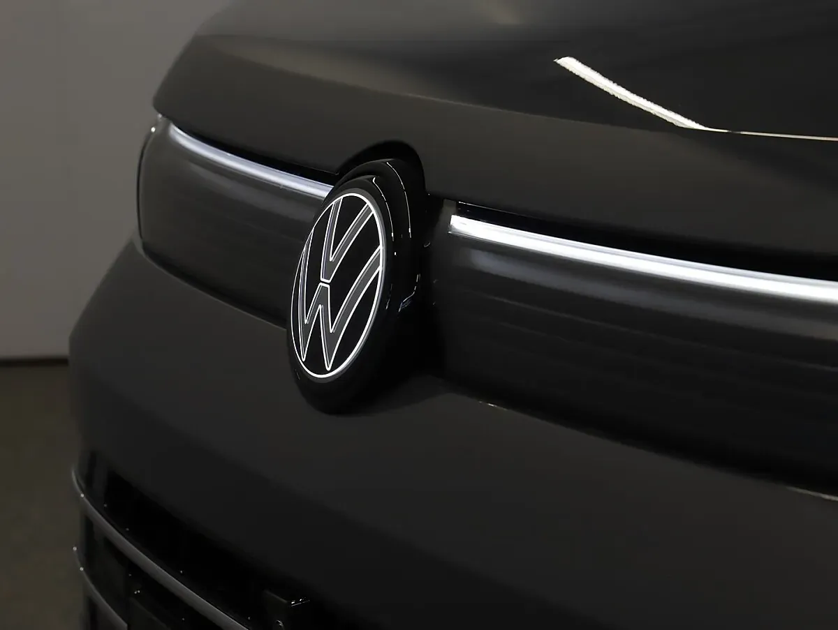 Volkswagen Tiguan 2026 photo 2