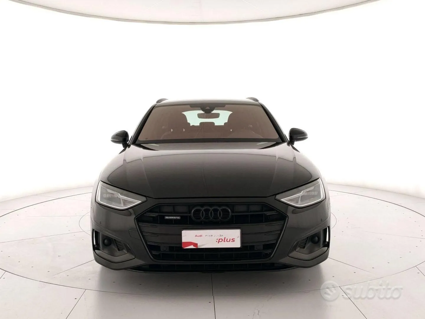 Audi A4 Avant 2021 photo 2