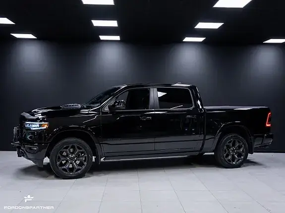 Dodge Ram 1500 2023 photo 2