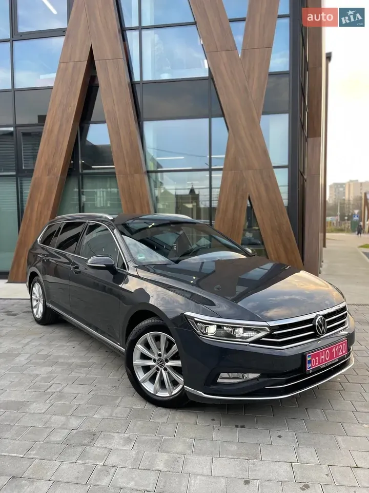 Volkswagen Passat 2021 photo 3