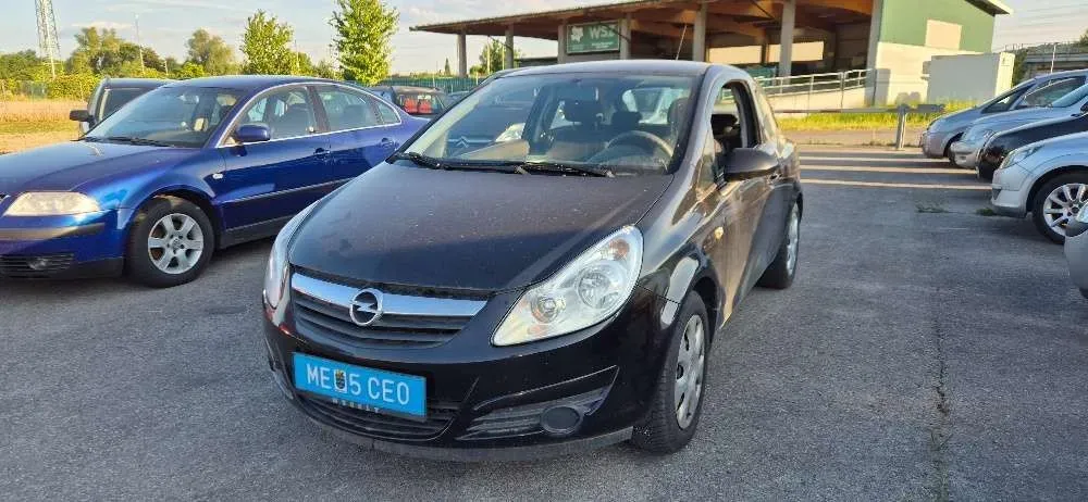 Opel Corsa 2009 photo 2
