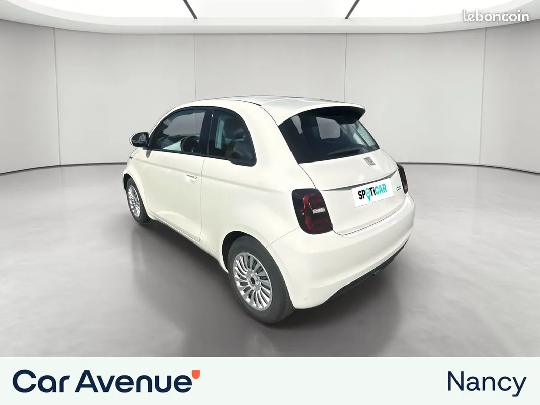 Fiat 500 2023 photo 3