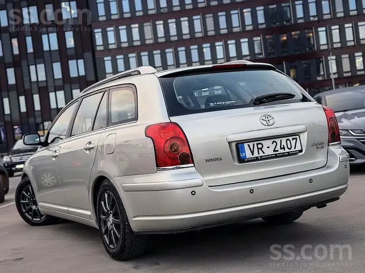 Toyota Avensis 2006 photo 3