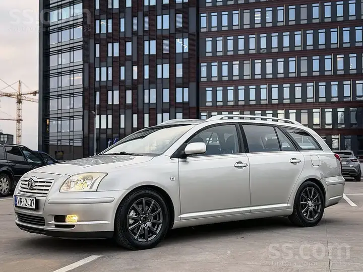 Toyota Avensis 2006 photo 2