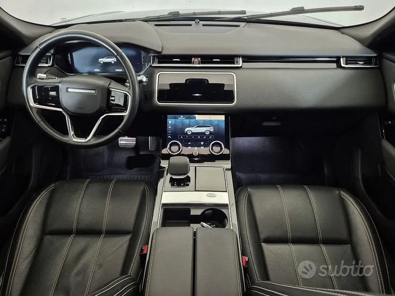 Land Rover Range Rover Velar 2023 photo 4