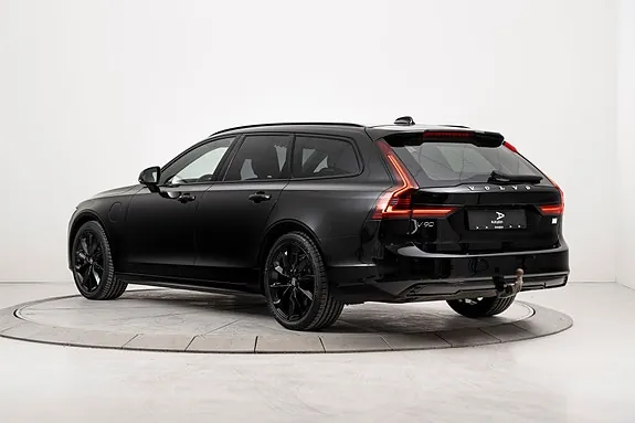 Volvo V90 2023 photo 4