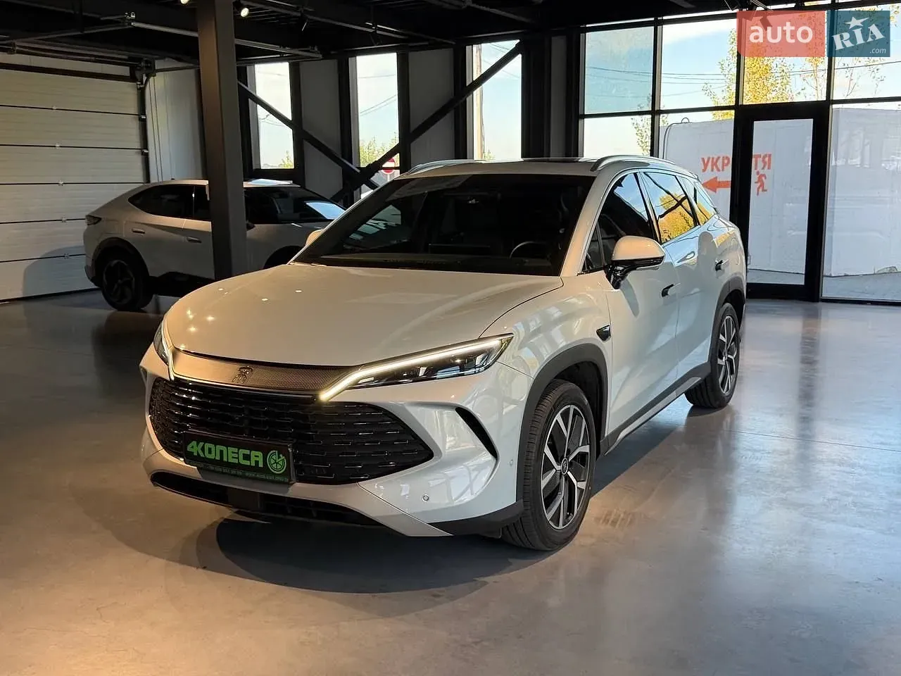 BYD Song L