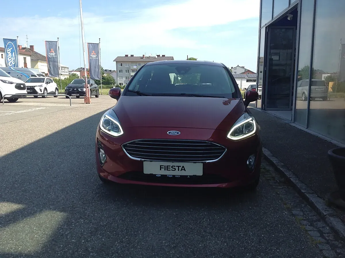 Ford Fiesta 2018 photo 2