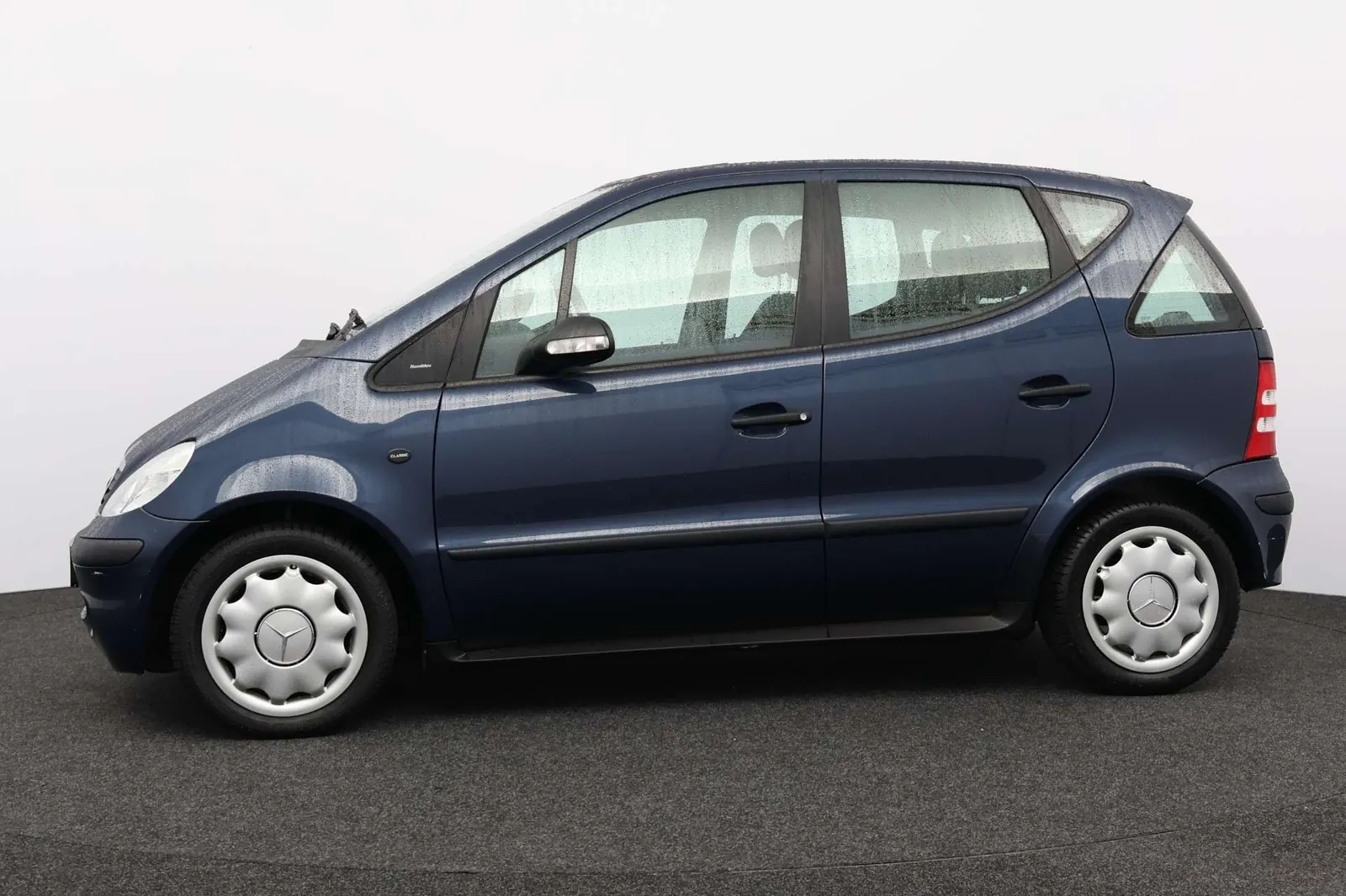 Mercedes-Benz A 140 Classic 2004 photo 4