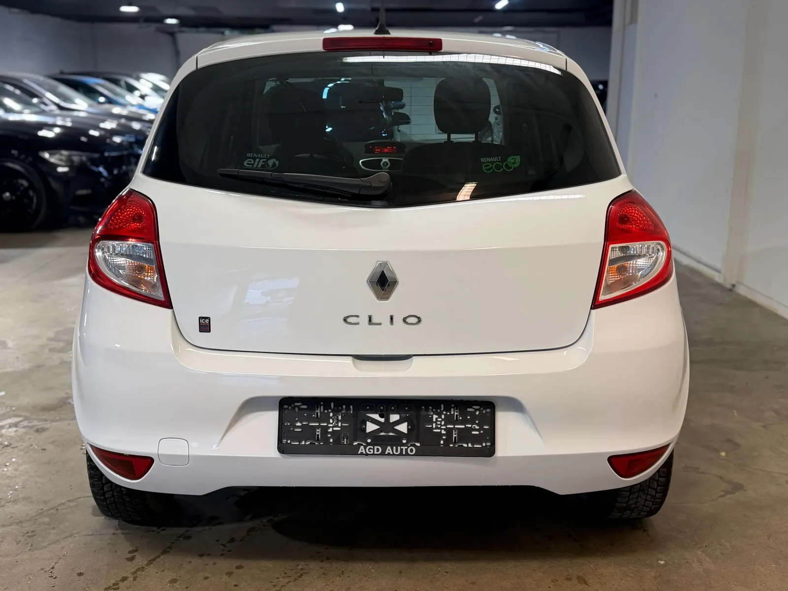 Renault Clio 2011 photo 5