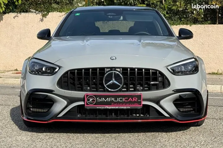 Mercedes-Benz C-Class 2024 photo 5