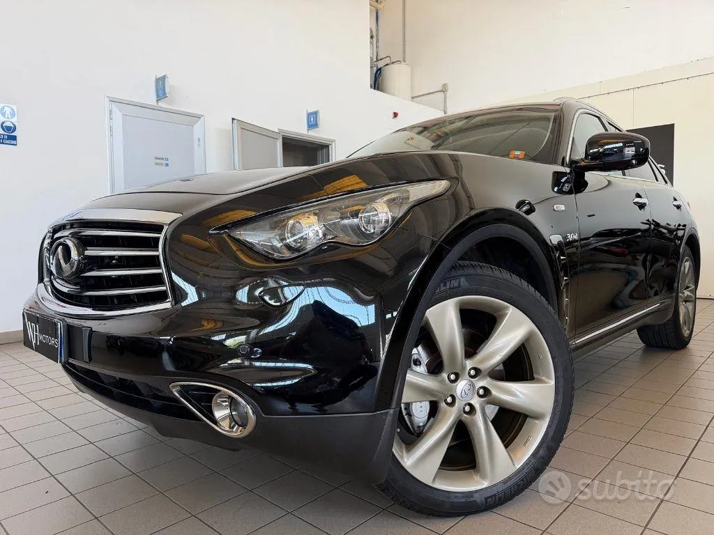 Infiniti Qx70