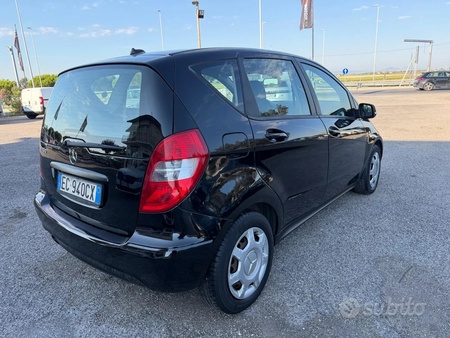 Mercedes-Benz A 160 2010 photo 4