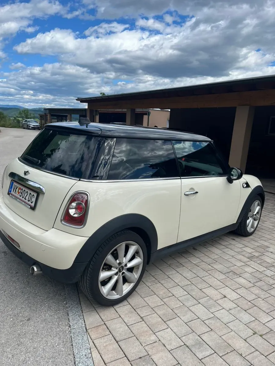 Mini Cooper 2012 photo 2