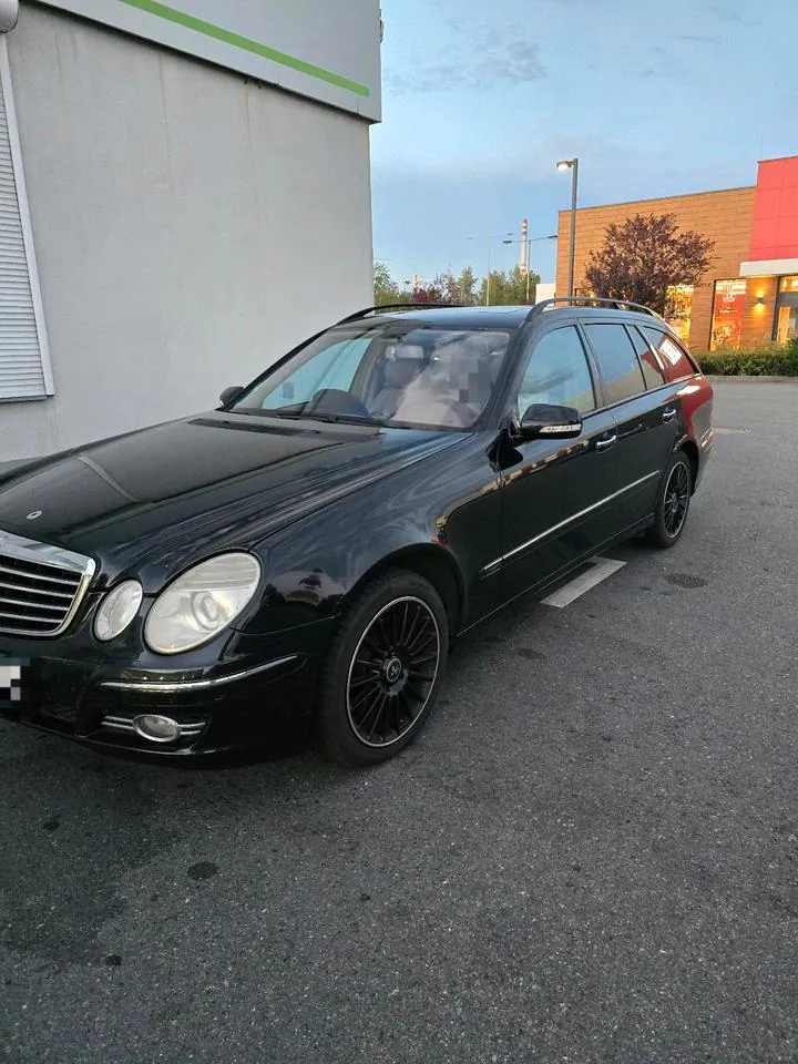 Mercedes-Benz E 220 Cdi