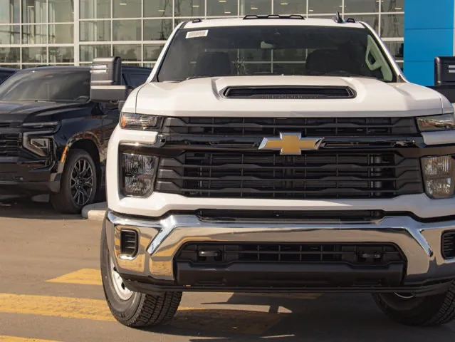 Chevrolet Silverado 3500Hd 2026 photo 5