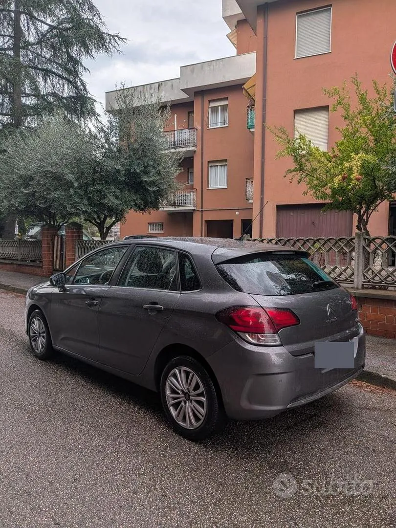 Citroen C4 2016 photo 3