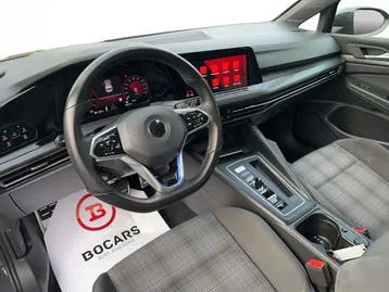 Volkswagen Golf 2022 photo 2