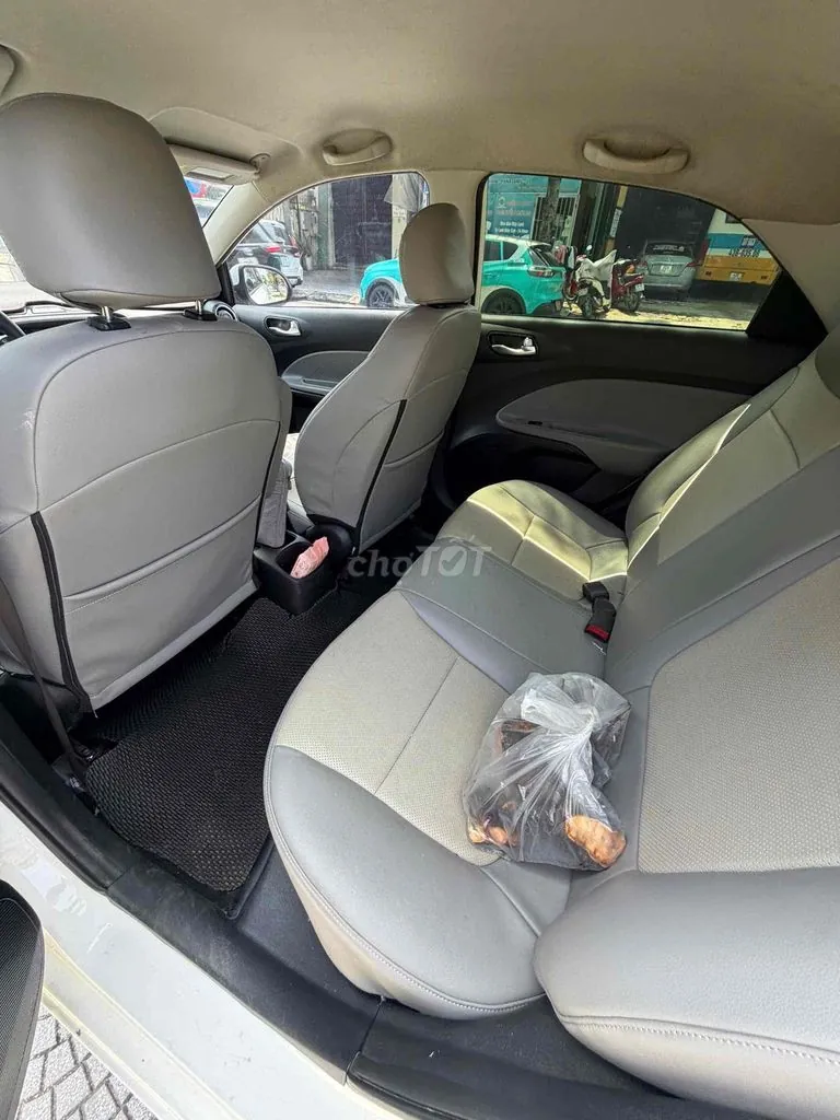 Kia Soluto 2020 photo 4
