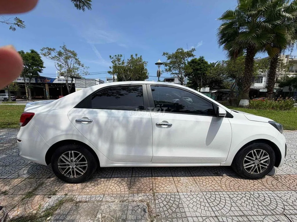 Kia Soluto