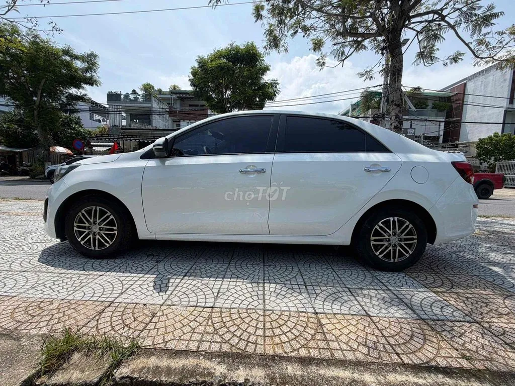 Kia Soluto 2020 photo 5
