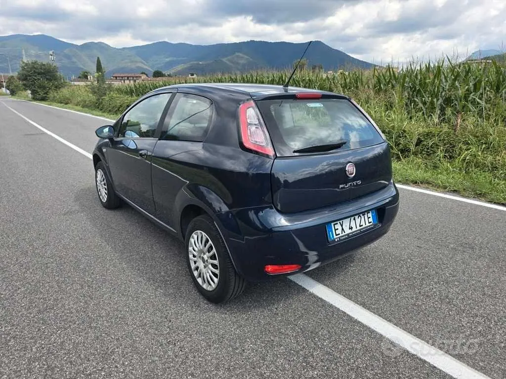 Fiat Punto 2015 photo 3