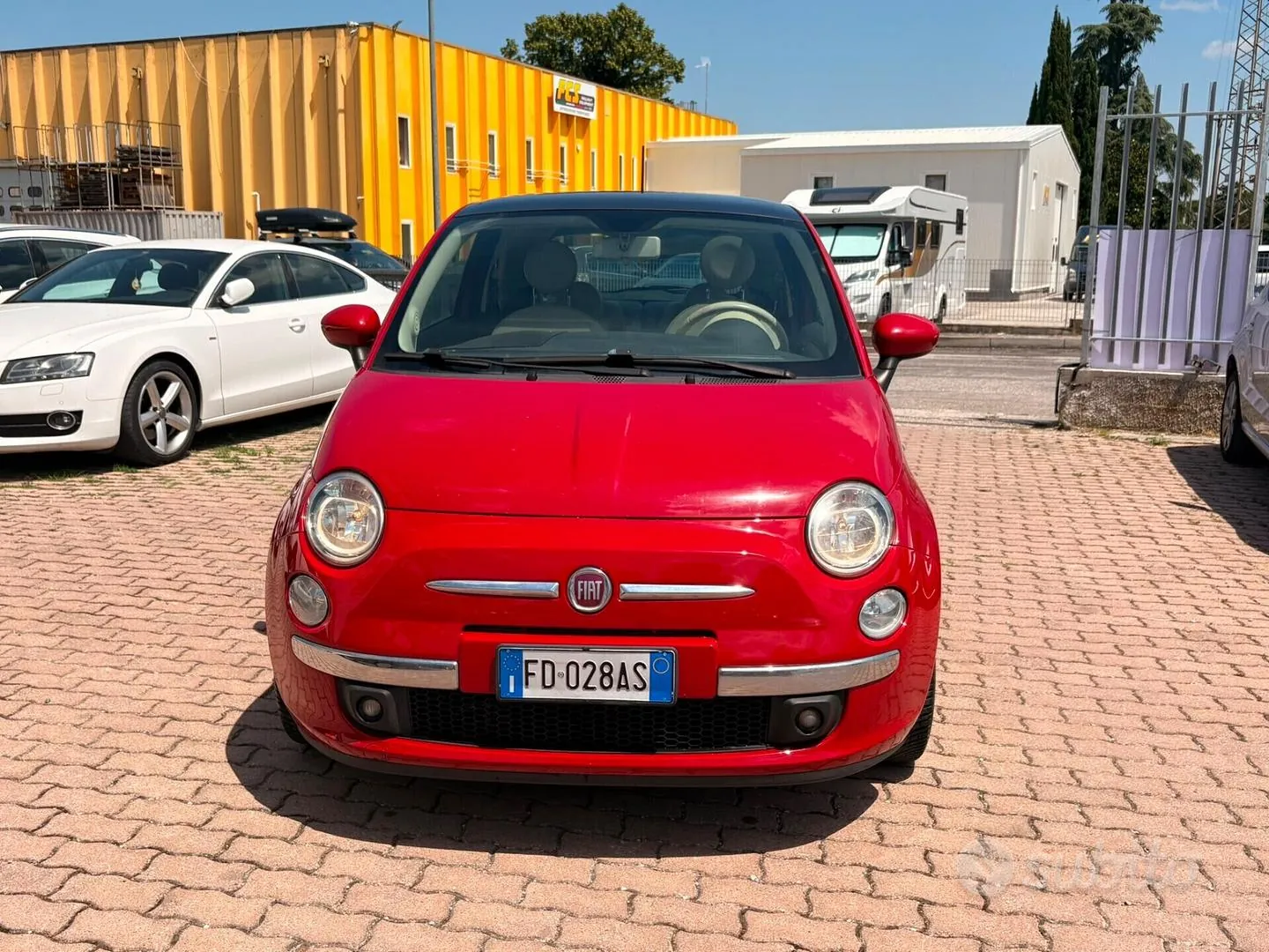 Fiat 500 2016 photo 2