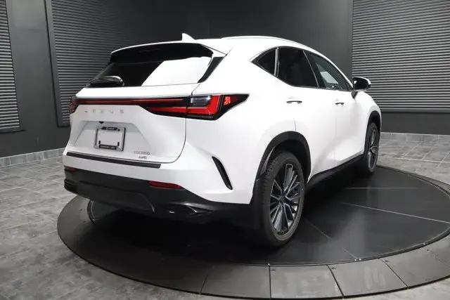 Lexus Nx 2026 photo 3