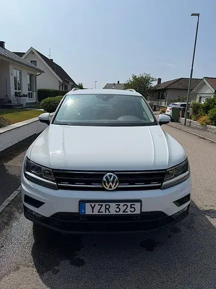 Volkswagen Tiguan 2018 photo 2