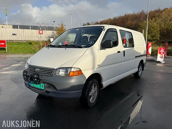 Toyota Hiace
