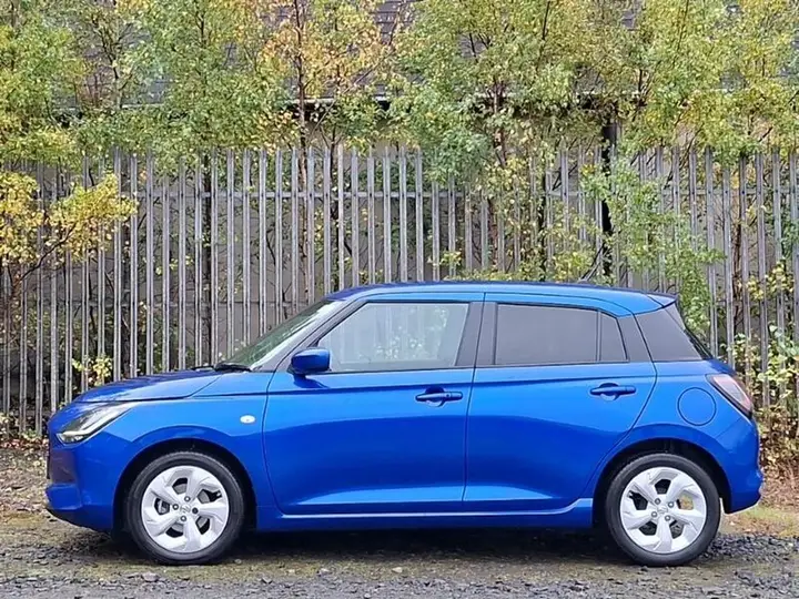 Suzuki Swift 2025 photo 4