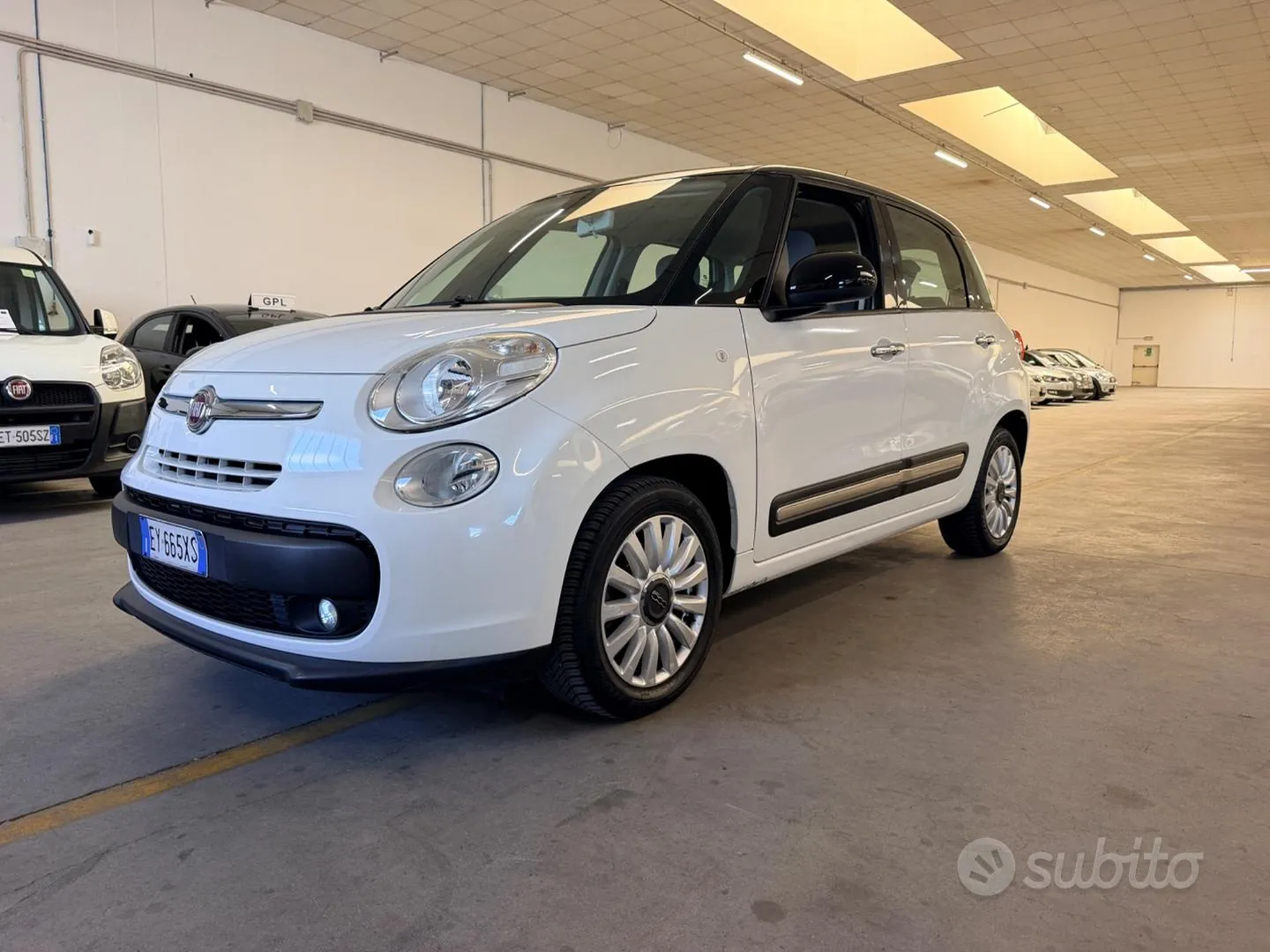 Fiat 500L 2014 photo 2