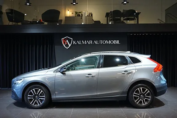 Volvo V40 Cross Country 2019 photo 3