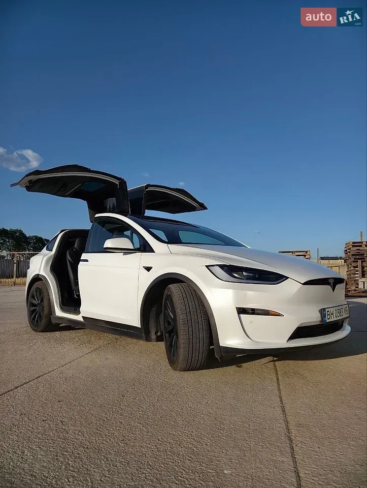 Tesla Model X 2022 photo 3