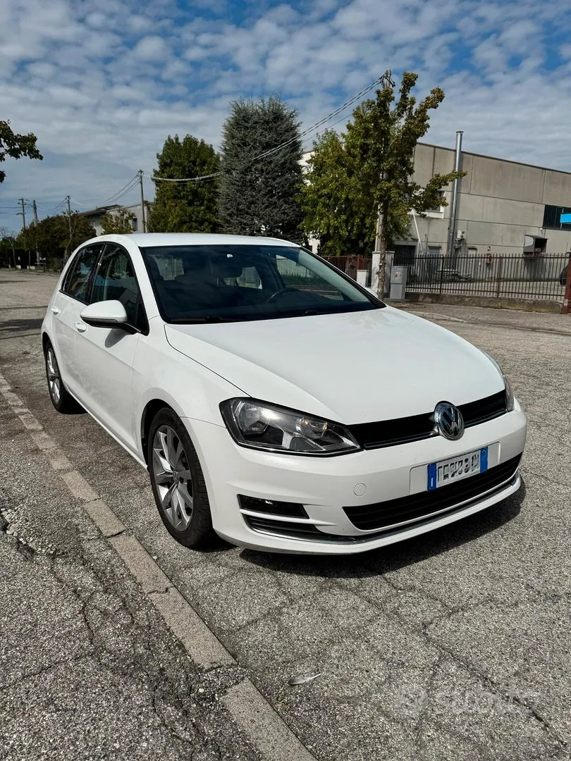 Volkswagen Golf 2016 photo 2