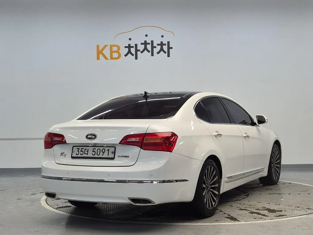 Kia K7 2012 photo 3