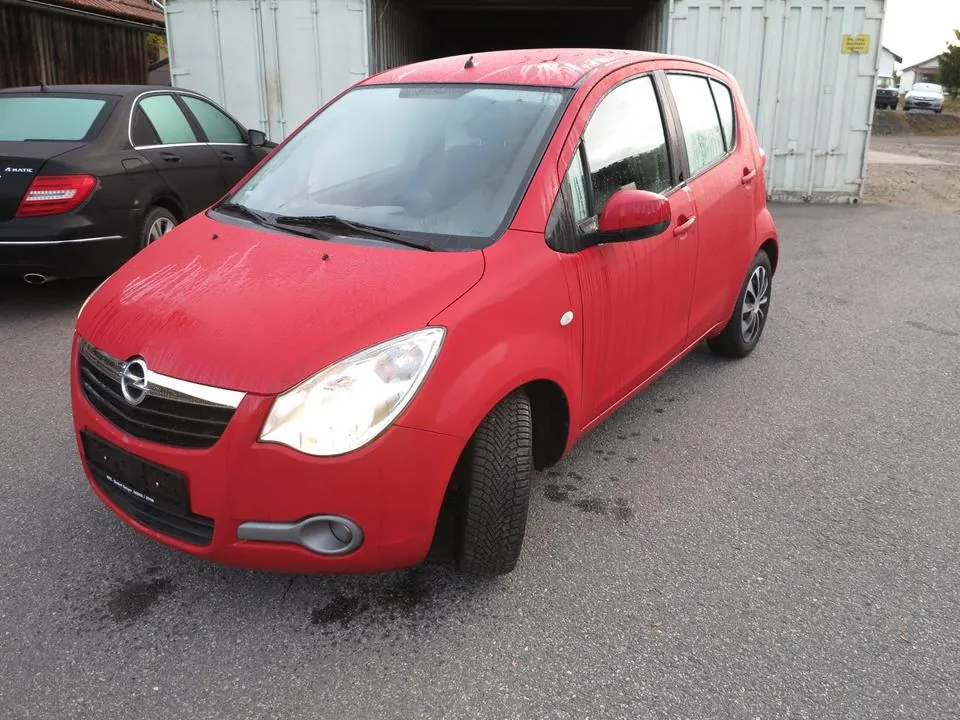 Opel Agila