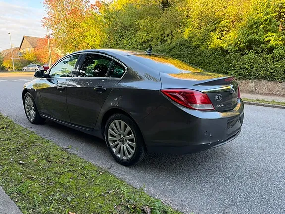 Opel Insignia 2011 photo 3